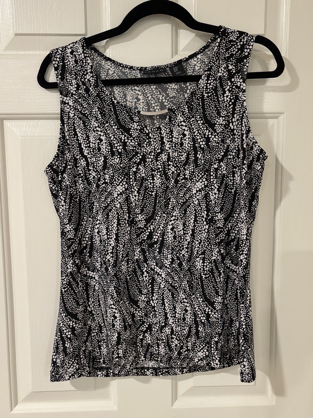 Tahari Black & White Printed Sleeveless Women’s Top